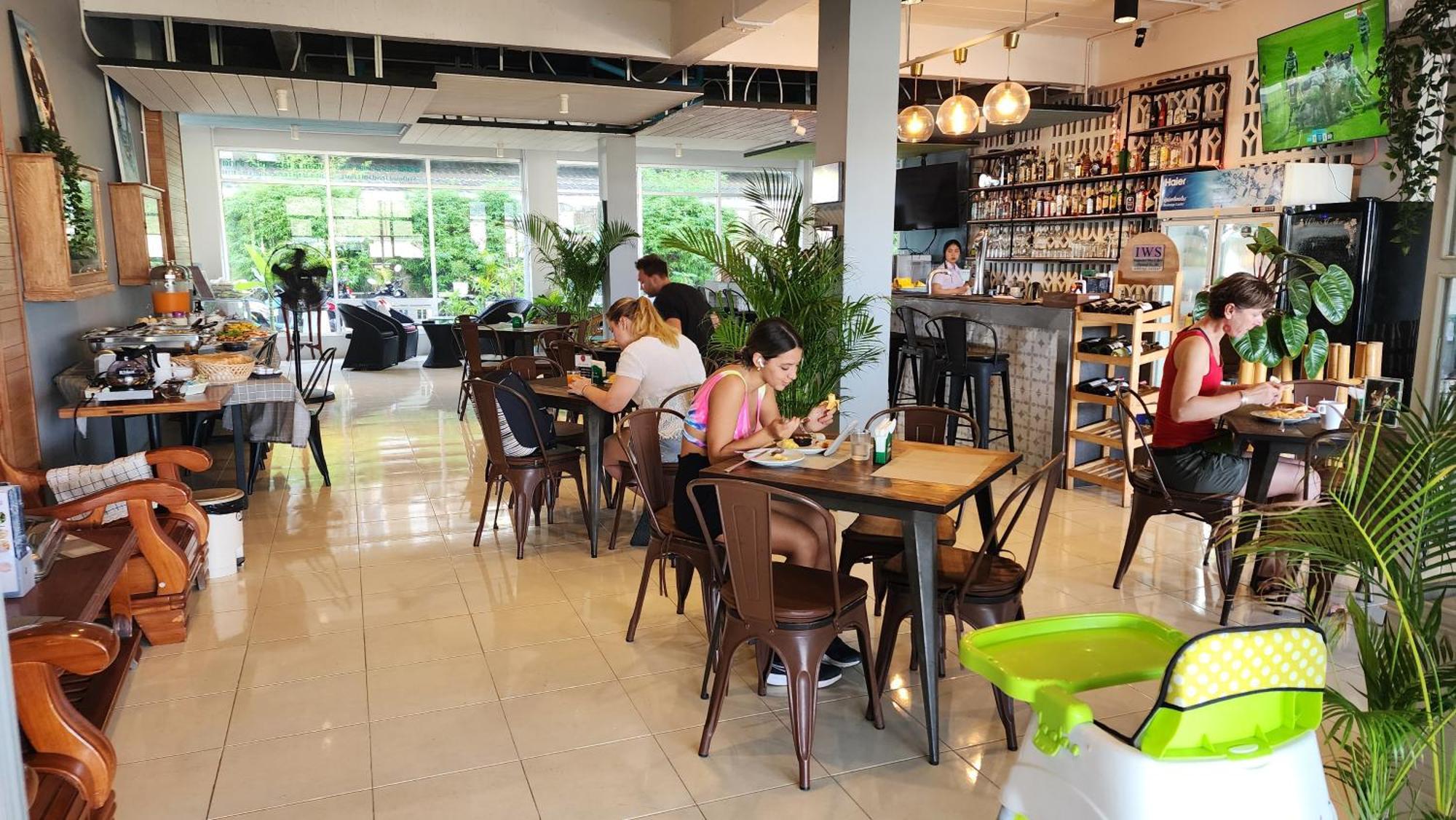 Irest Ao Nang 호스텔 외부 사진
